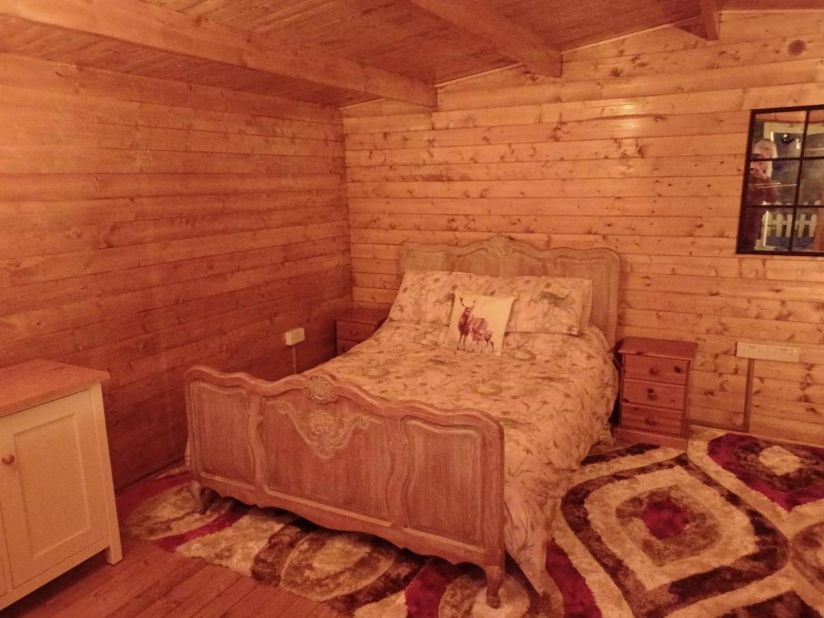 Norwell View Farm Glamping With Hot Tubs Hotel Bath Exterior foto